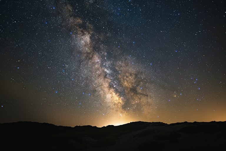 Les techniques pour photographier la voie lactée avec un smartphone